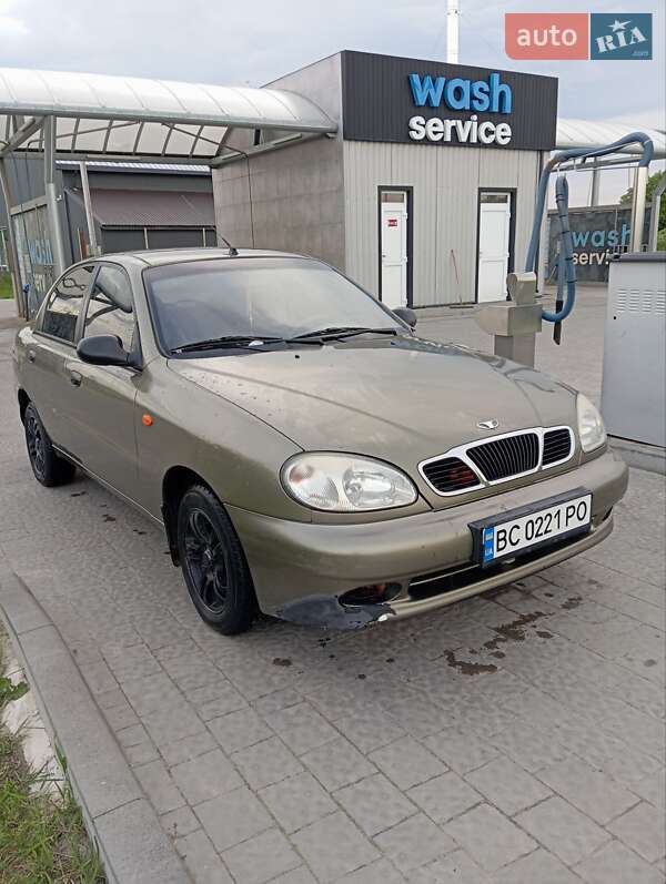Седан Daewoo Sens 2004 в Буську