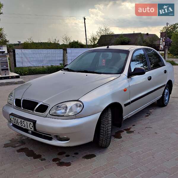 Седан Daewoo Sens 2003 в Ивано-Франковске
