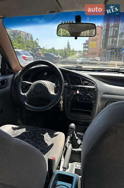 Седан Daewoo Sens 2004 в 