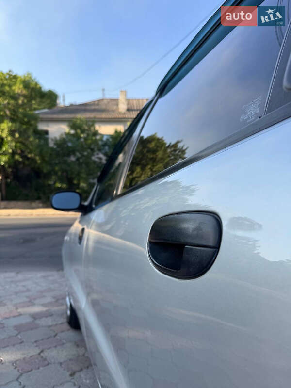 Седан Daewoo Sens 2003 в Николаеве