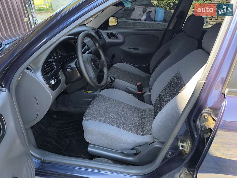 Седан Daewoo Sens 2007 в Черновцах