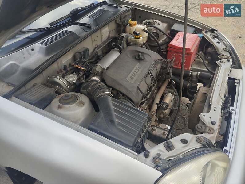 Седан Daewoo Sens 2005 в Запорожье