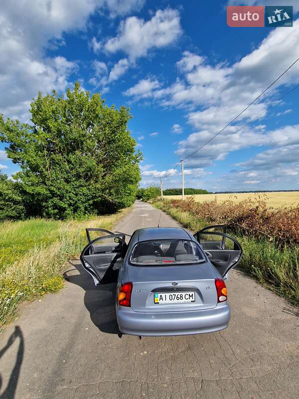 Седан Daewoo Sens 2010 в Василькове