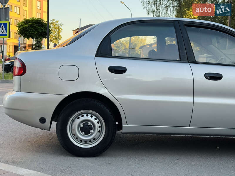 Седан Daewoo Sens 2003 в Тернополе