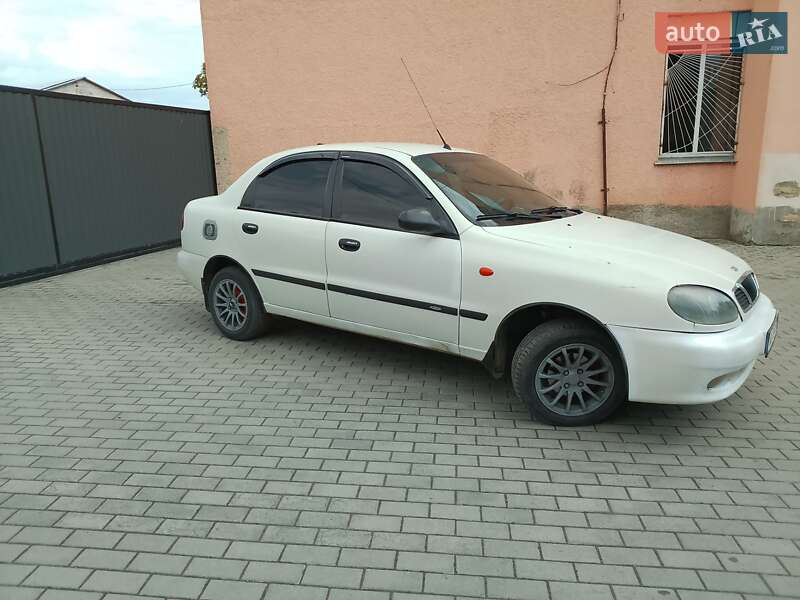 Седан Daewoo Sens 2005 в Горохове