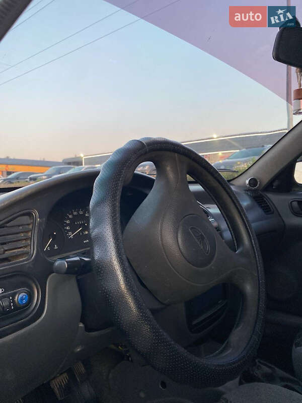 Седан Daewoo Sens 2006 в Святопетровское