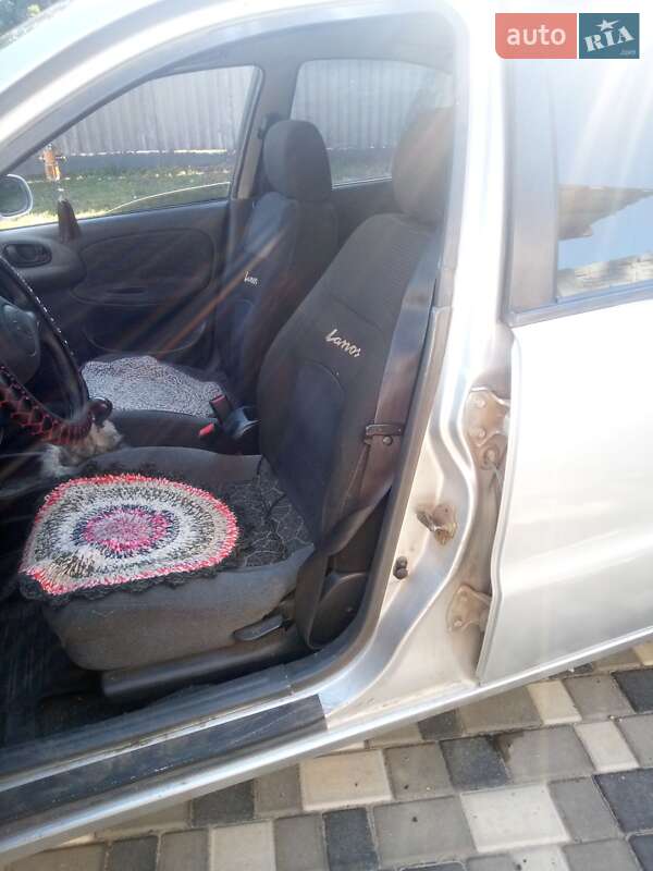 Седан Daewoo Sens 2004 в Светловодске