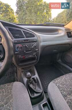 Седан Daewoo Sens 2004 в 