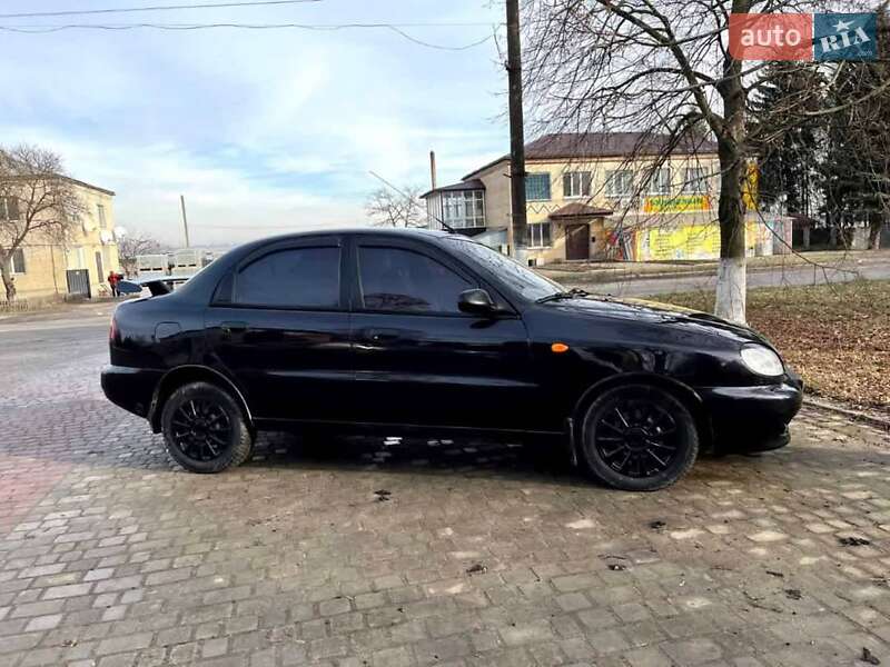 Седан Daewoo Sens 2006 в Теофиполе