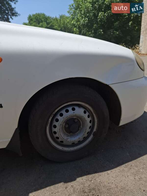 Седан Daewoo Sens 2003 в Херсоне