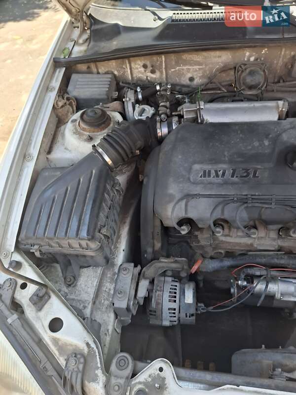 Седан Daewoo Sens 2003 в Херсоне