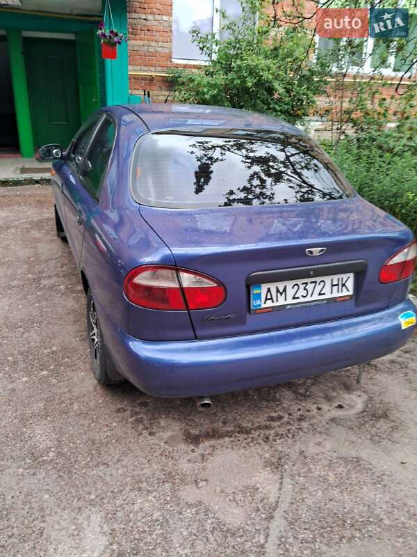 Седан Daewoo Sens 2006 в Макарові