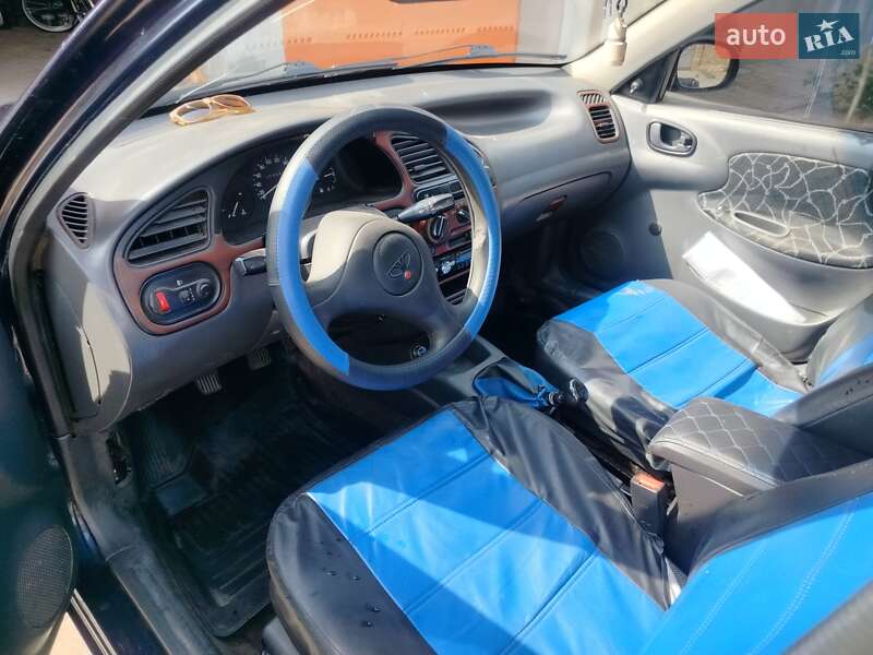 Седан Daewoo Sens 2004 в Очакове