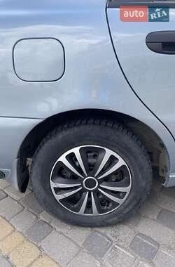 Седан Daewoo Sens 2013 в 
