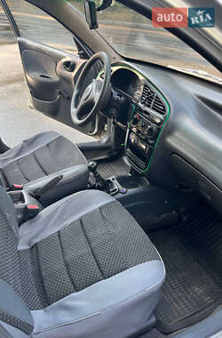 Седан Daewoo Sens 2004 в 
