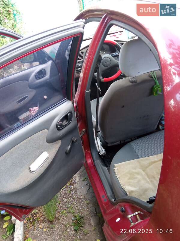 Седан Daewoo Sens 2005 в Запорожье