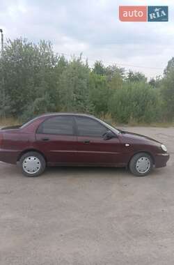 Седан Daewoo Sens 2013 в 