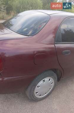 Седан Daewoo Sens 2013 в 