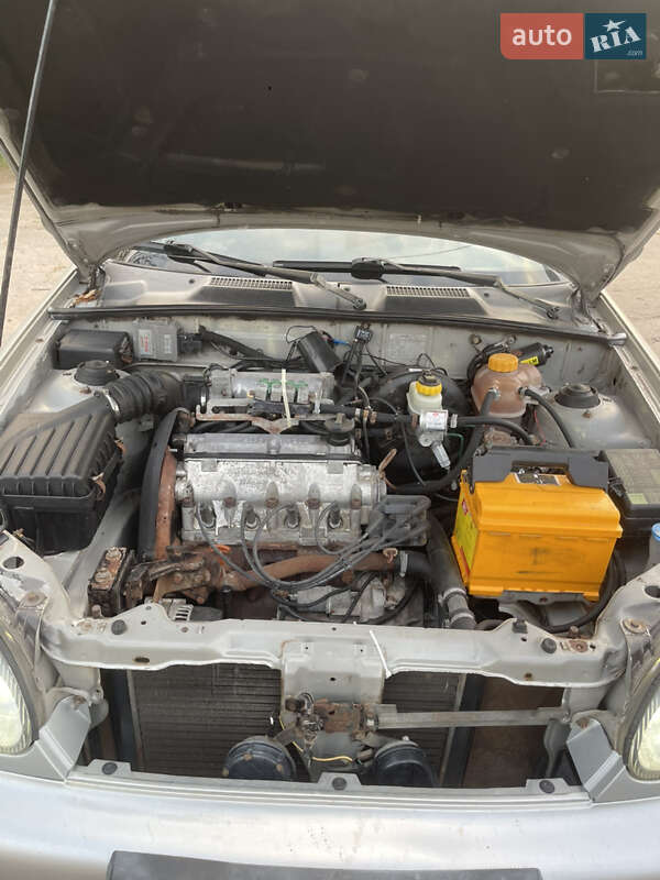 Седан Daewoo Sens 2004 в Харкові