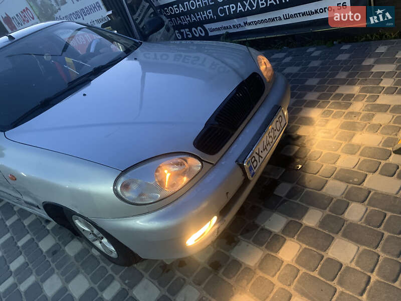 Седан Daewoo Sens 2005 в Ізяславі