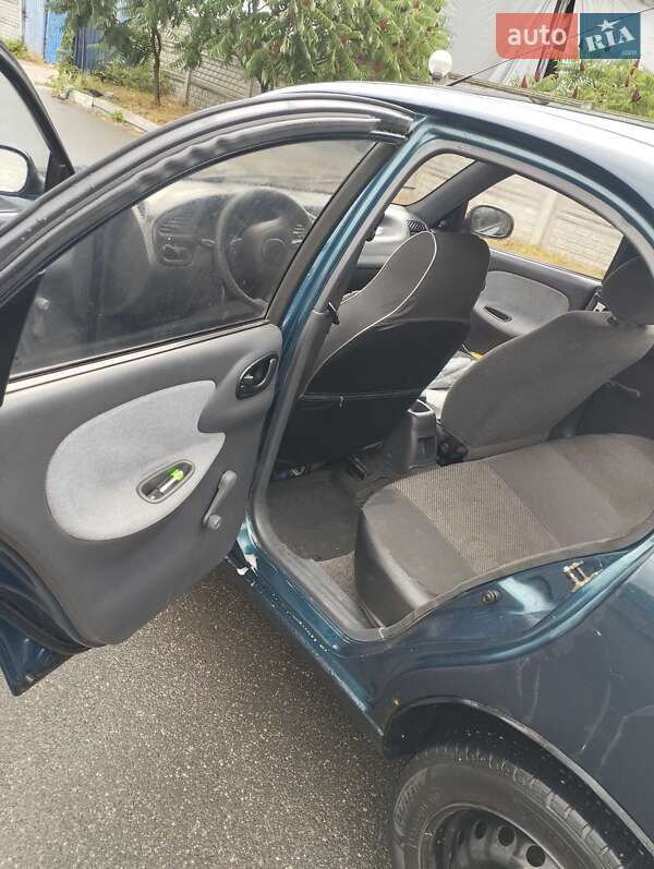 Седан Daewoo Sens 2005 в Василькові