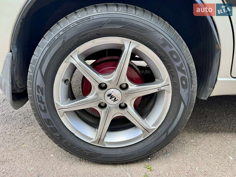Седан Daewoo Sens 2004 в Чернигове