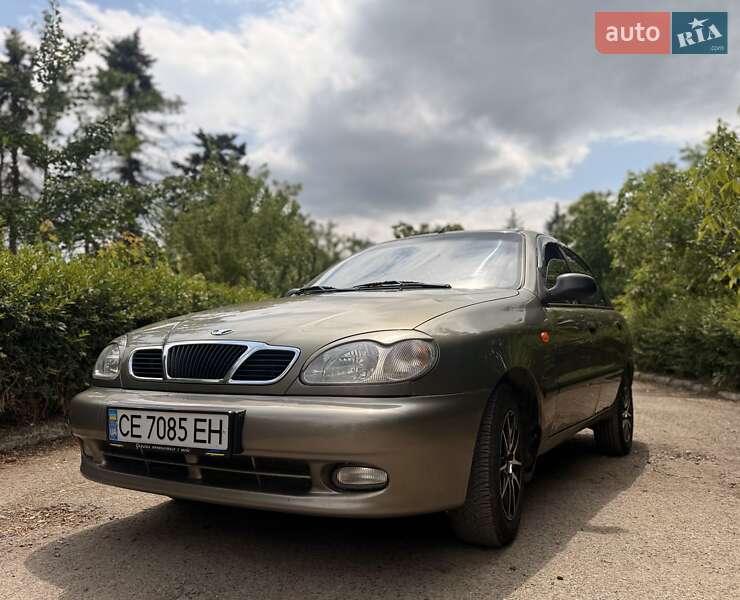 Седан Daewoo Sens 2004 в Новоселице