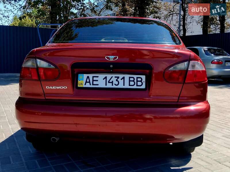 Седан Daewoo Sens 2006 в Новомосковске
