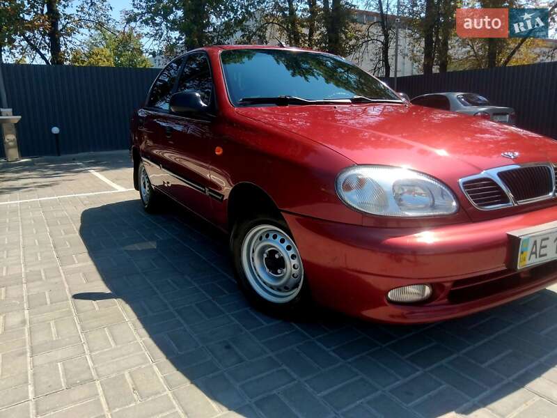 Седан Daewoo Sens 2006 в Новомосковске