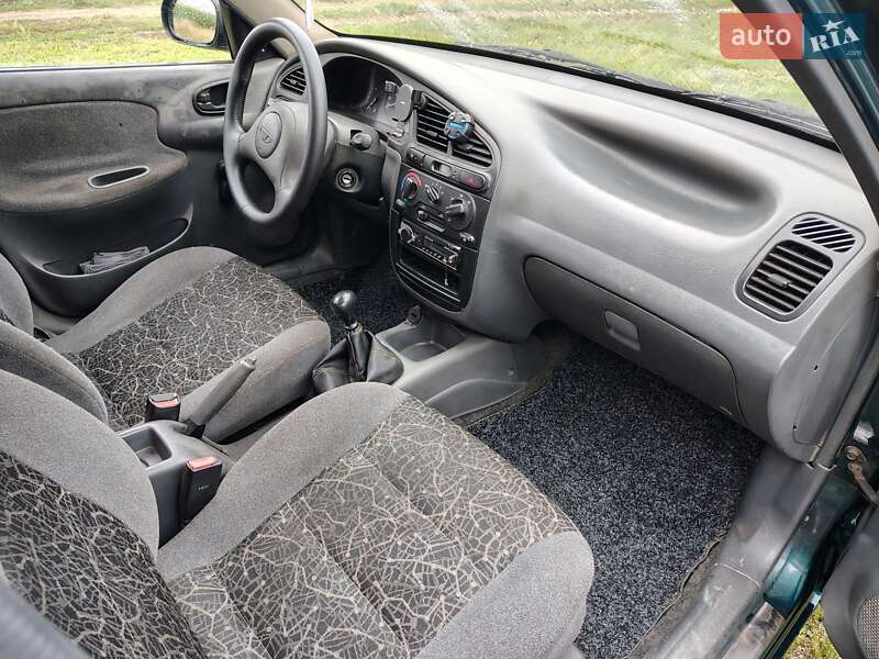 Седан Daewoo Sens 2006 в Печенегах