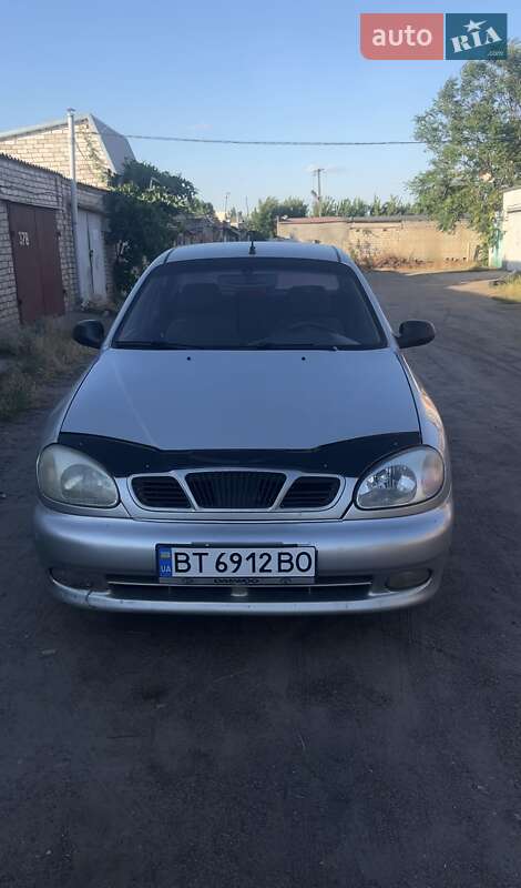 Седан Daewoo Sens 2003 в Вознесенске
