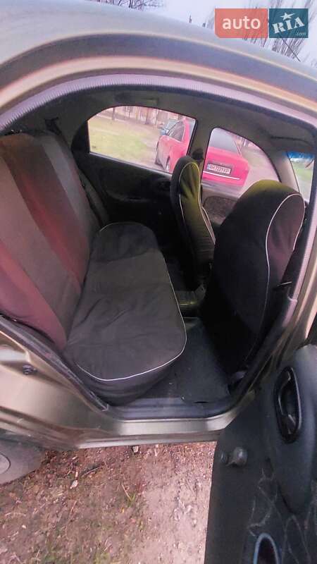 Седан Daewoo Sens 2003 в Кременчуге