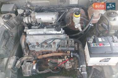 Седан Daewoo Sens 2004 в Богуславе