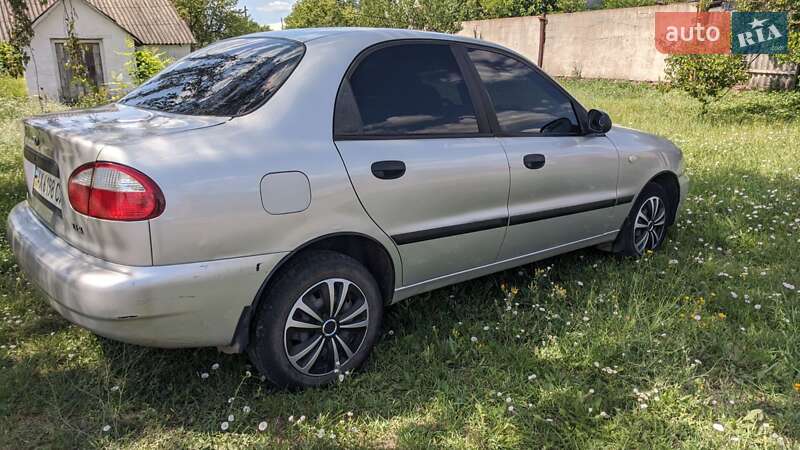 Седан Daewoo Sens 2005 в Краснокутске