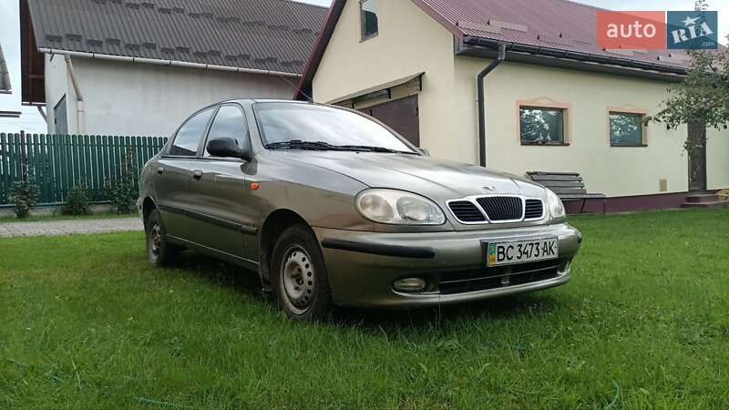 Седан Daewoo Sens 2005 в Новояворовске