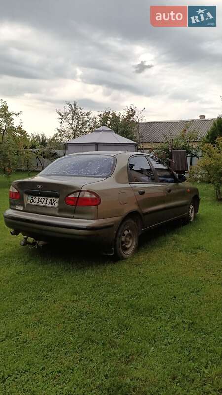 Седан Daewoo Sens 2005 в Новояворовске