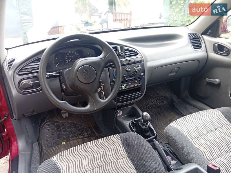 Седан Daewoo Sens 2013 в Петриковке