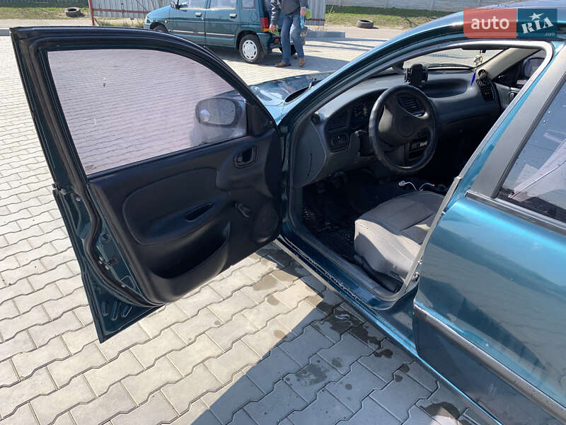 Седан Daewoo Sens 2006 в Полтаве