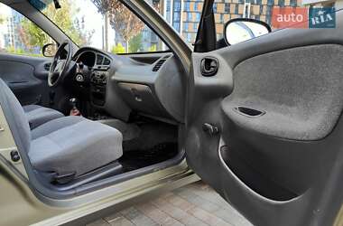 Седан Daewoo Sens 2004 в 
