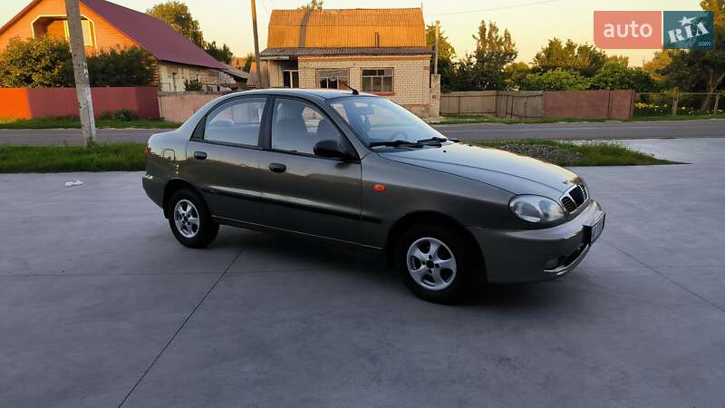 Седан Daewoo Sens 2005 в Барышевке