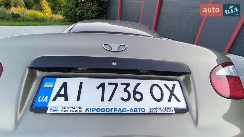 Седан Daewoo Sens 2005 в Барышевке