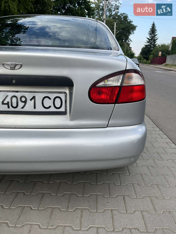 Седан Daewoo Sens 2005 в Косові