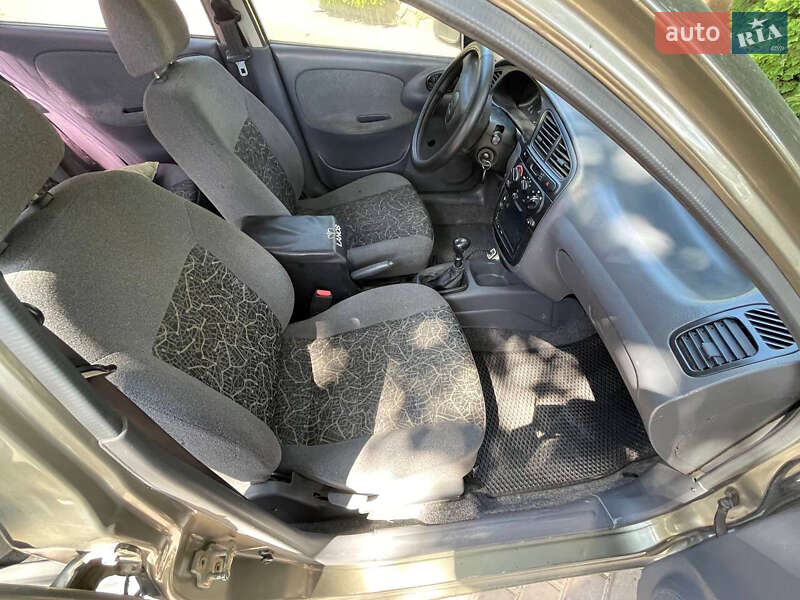 Седан Daewoo Sens 2005 в Кропивницком