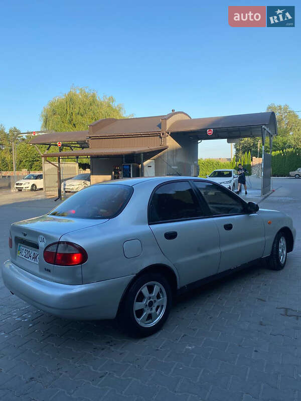 Седан Daewoo Sens 2007 в Подволочиске