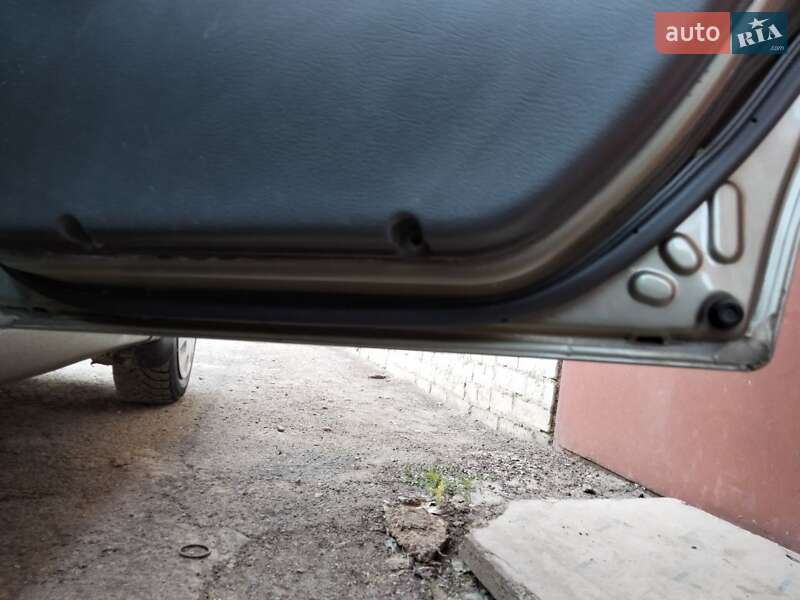 Седан Daewoo Sens 2003 в Львове
