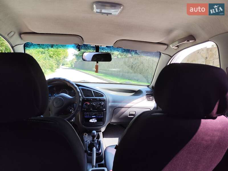 Седан Daewoo Sens 2003 в Броварах