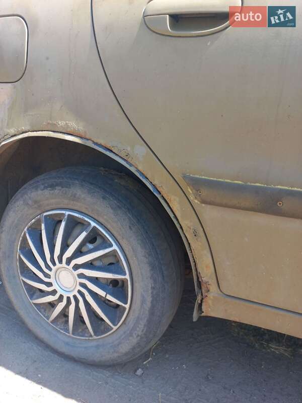 Седан Daewoo Sens 2006 в Покровском