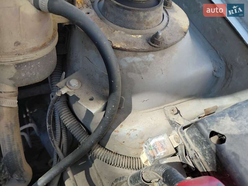 Седан Daewoo Sens 2004 в Подволочиске