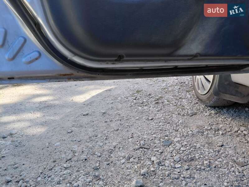 Седан Daewoo Sens 2004 в Подволочиске