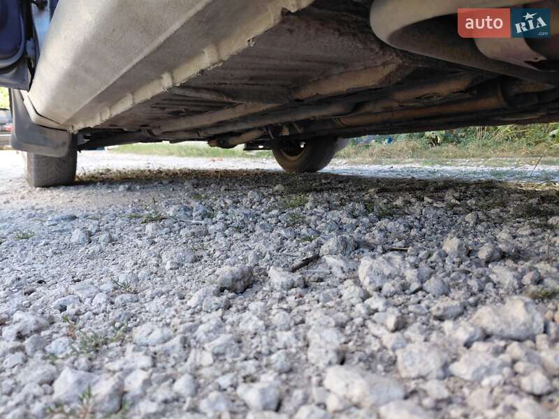Седан Daewoo Sens 2004 в Подволочиске